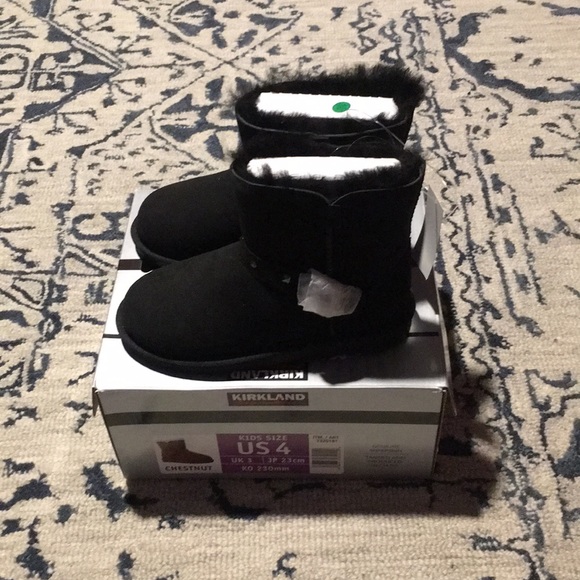 Shearling boot - Picture 2 of 4